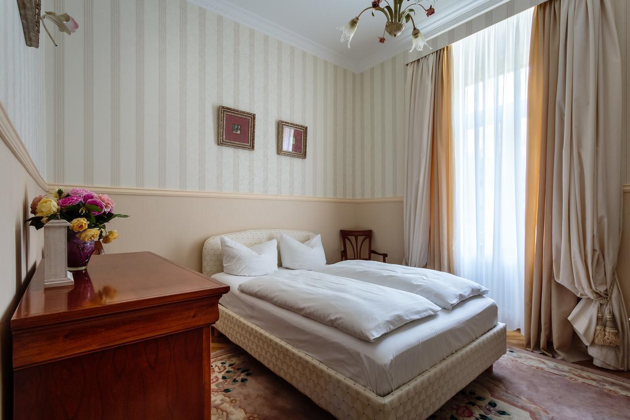 Apartment Am Kurpark Baden-Baden Ngoại thất bức ảnh